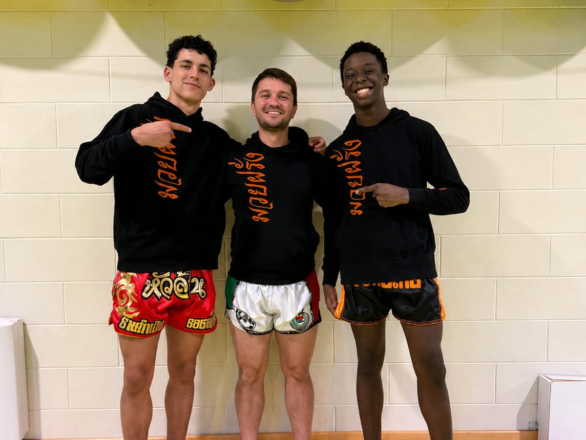 Gabriel, Saimir e Kalifa in sala a SportClub